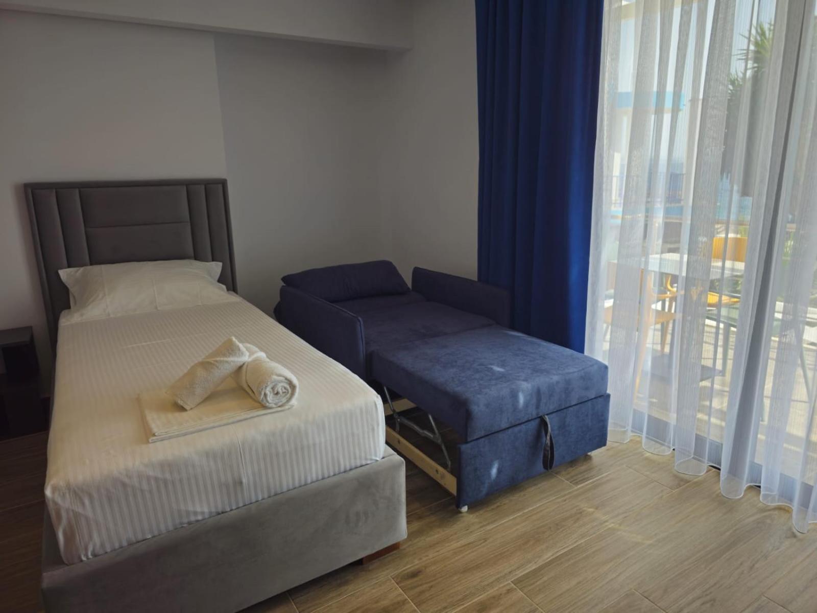 Ardit Seaside Rooms Sarandë Buitenkant foto