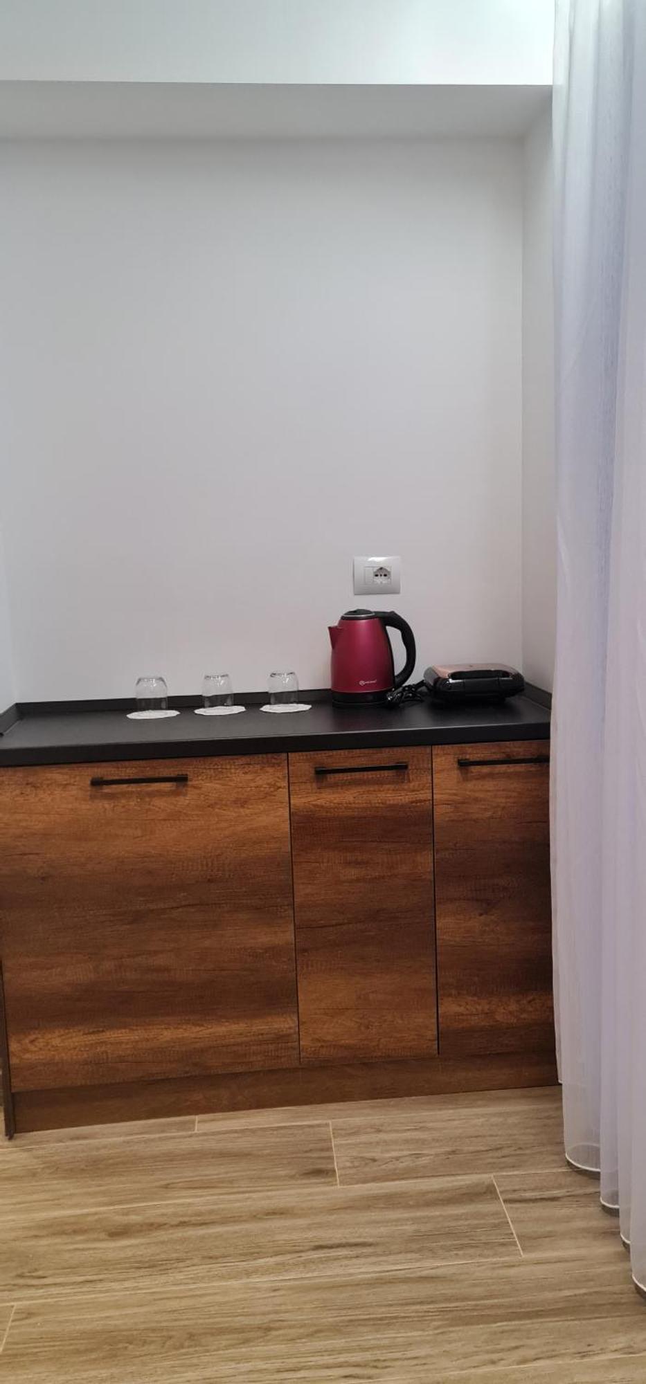 Ardit Seaside Rooms Sarandë Buitenkant foto