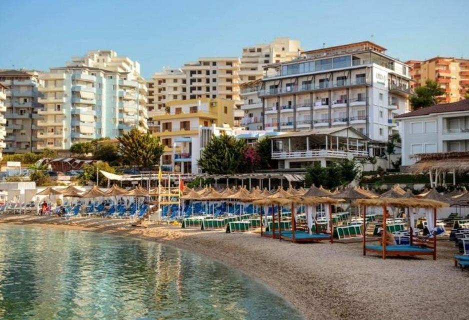 Ardit Seaside Rooms Sarandë Buitenkant foto