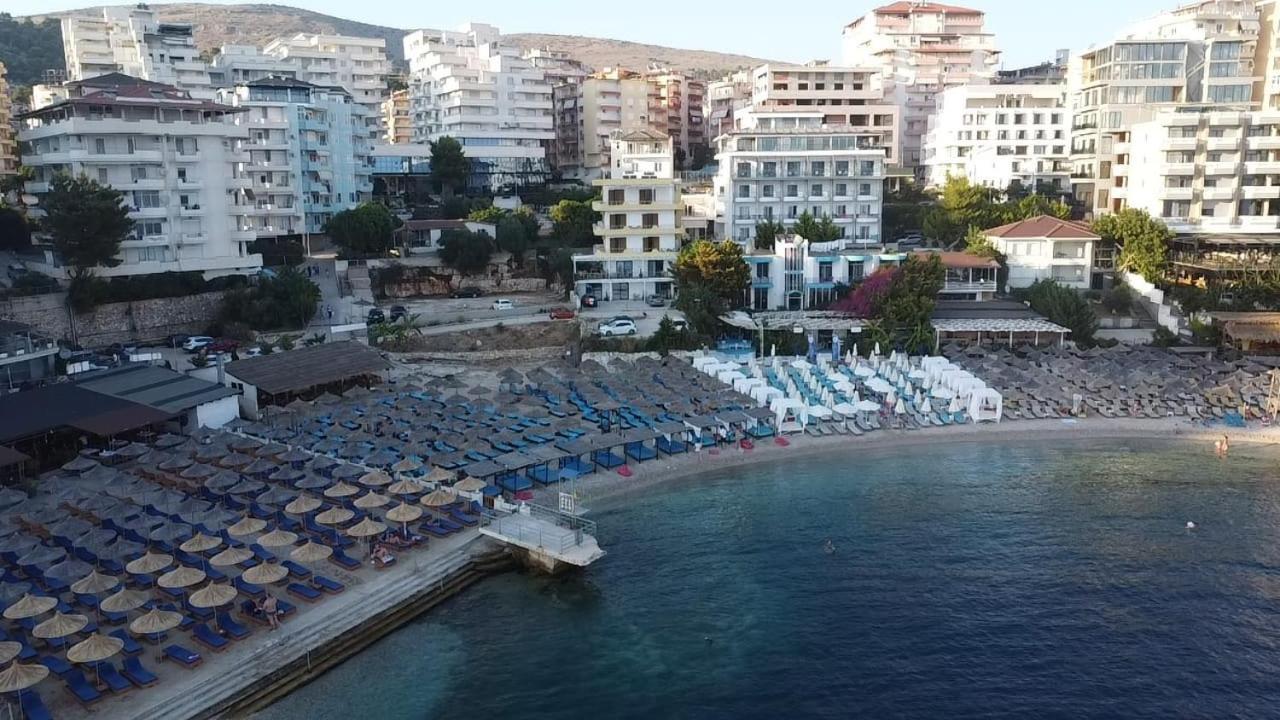 Ardit Seaside Rooms Sarandë Buitenkant foto