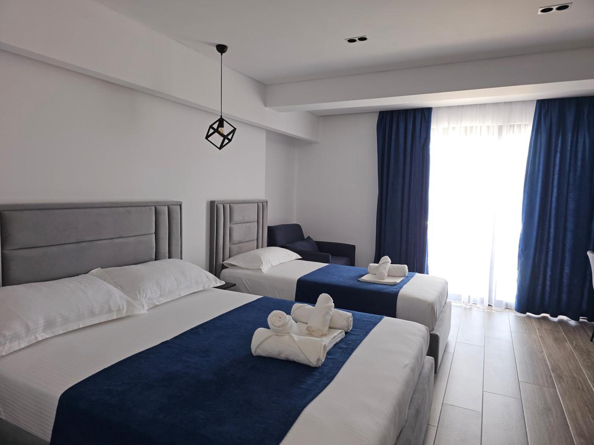 Ardit Seaside Rooms Sarandë Buitenkant foto