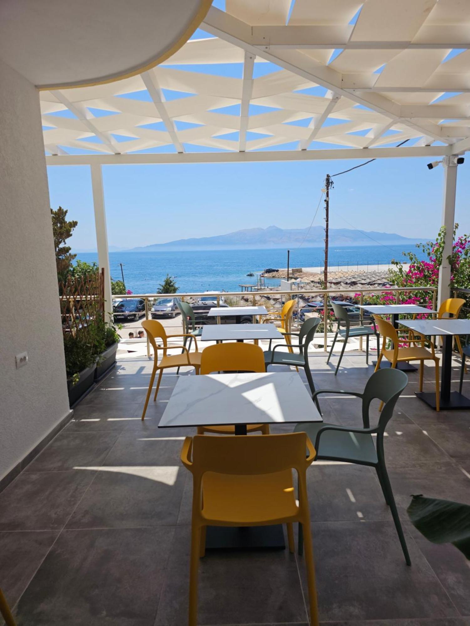 Ardit Seaside Rooms Sarandë Buitenkant foto