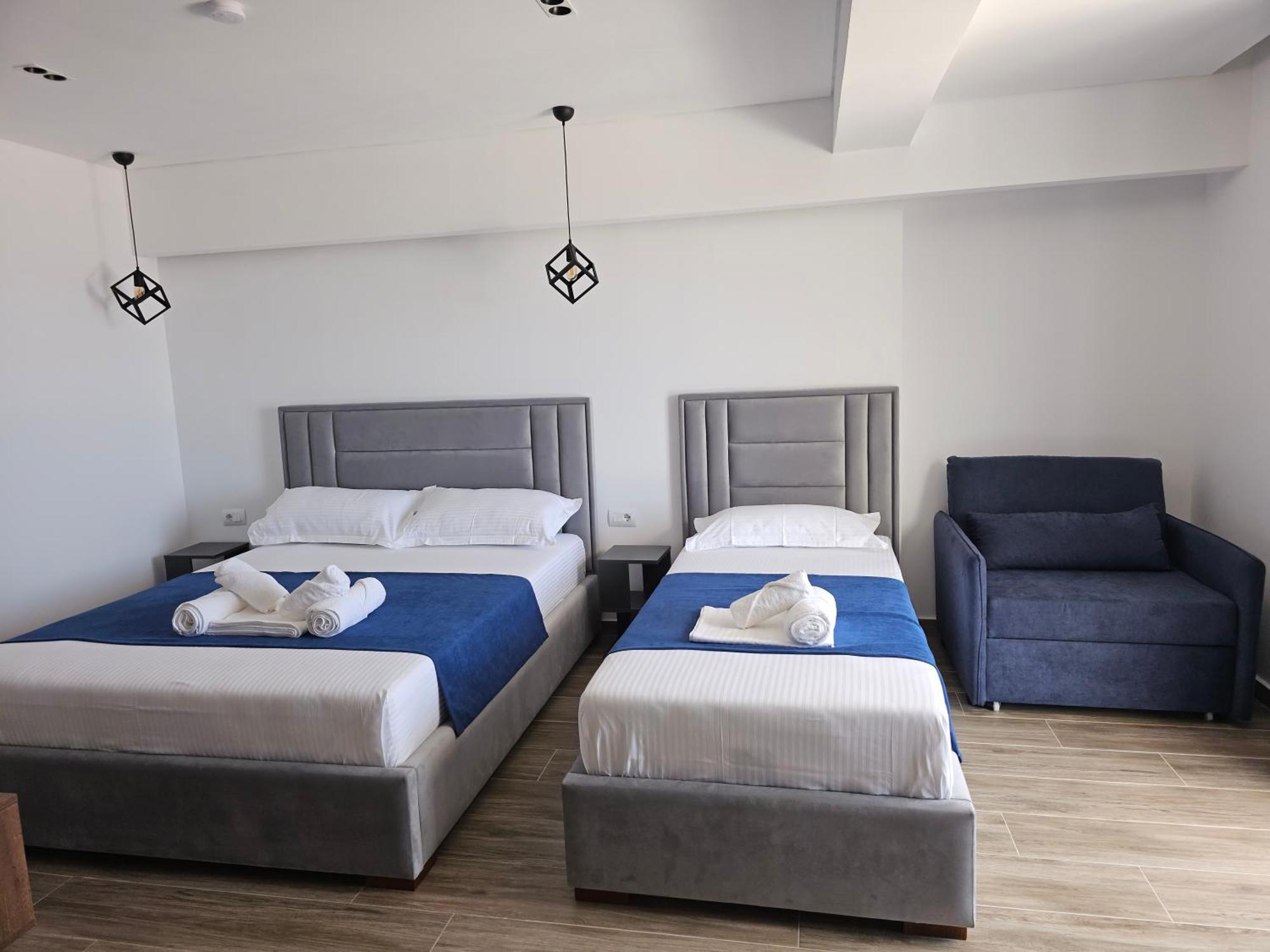 Ardit Seaside Rooms Sarandë Buitenkant foto