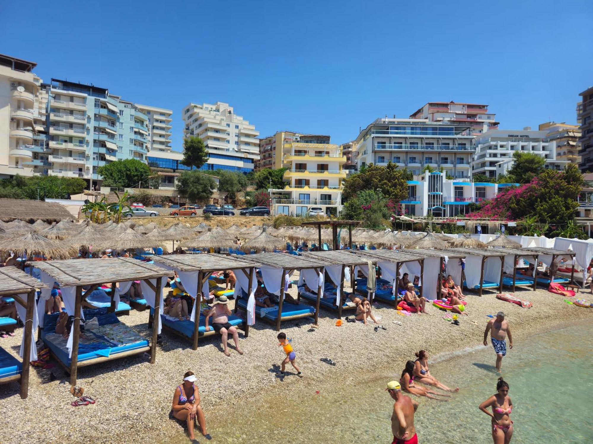 Ardit Seaside Rooms Sarandë Buitenkant foto
